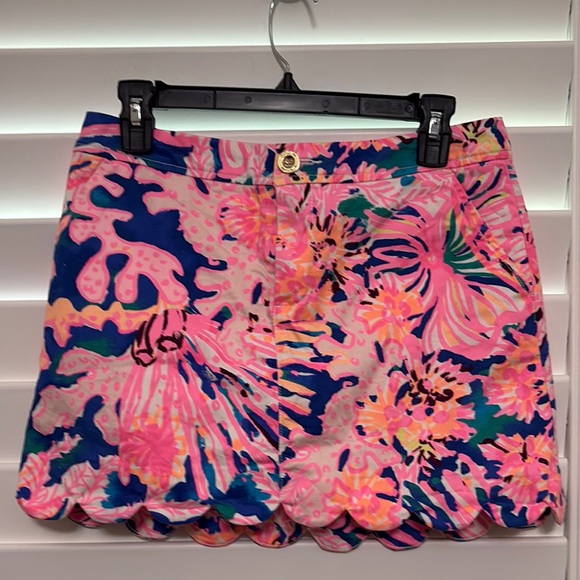 Lilly Pulitzer Pants - Lilly Pulitzer Marii Bright Coral Lace Skort